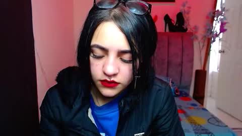 Violeta online show from October 17, 2025, 1:57 pm