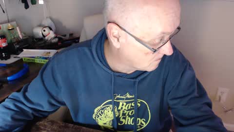 millenium0129 online show from February 11, 2025, 1:41 am