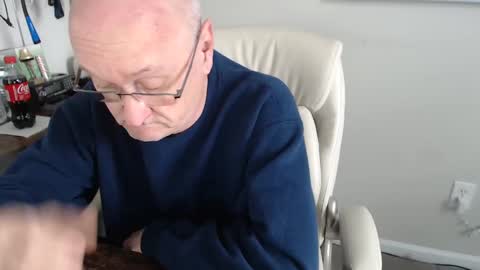 millenium0129 online show from February 20, 2025, 4:57 pm