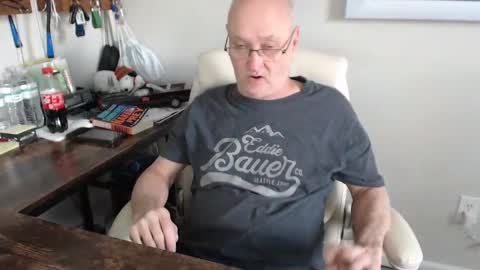 millenium0129 online show from September 12, 2025, 7:03 pm