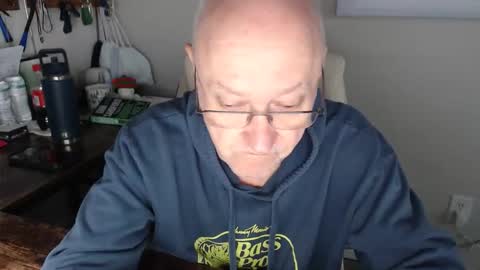 millenium0129 online show from November 30, 2025, 7:18 pm