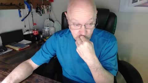 millenium0129 online show from April 4, 2026, 2:21 am