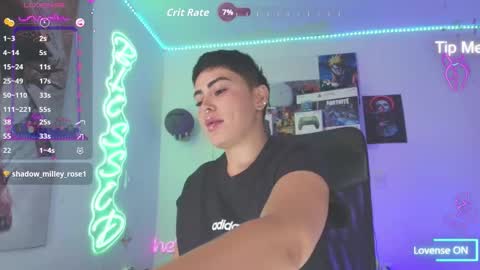 Im girl my name is Johana  online show from October 13, 2025, 10:54 pm