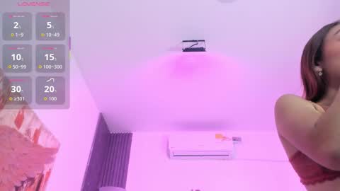 millie_jhones online show from December 5, 2025, 10:57 am