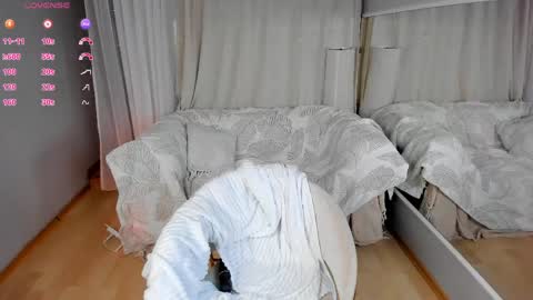 milliminimouse online show from April 29, 2026, 12:05 am