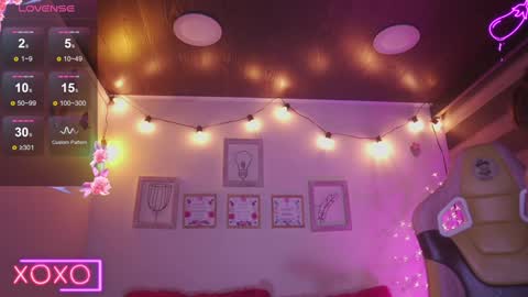 MILLY online show from February 3, 2025, 11:36 pm