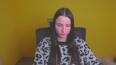 Milly online show from February 24, 2025, 3:31 pm