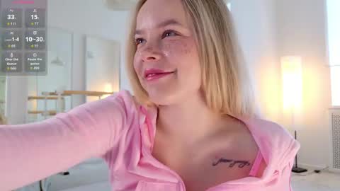 Snapshot of milly_shy chatting on April 30, 2026, 6:53 am Milly online show from April 30, 2026, 6:53 am