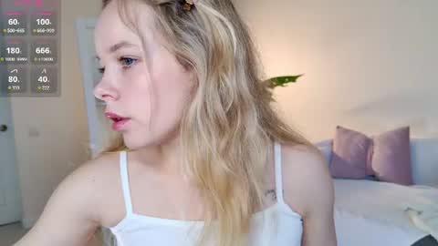 Snapshot of milly_shy chatting on June 18, 2026, 6:57 am Milly online show from June 18, 2026, 6:57 am