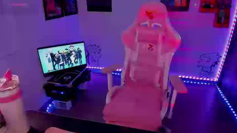 Monkey D Maddie online show from September 24, 2025, 1:31 am