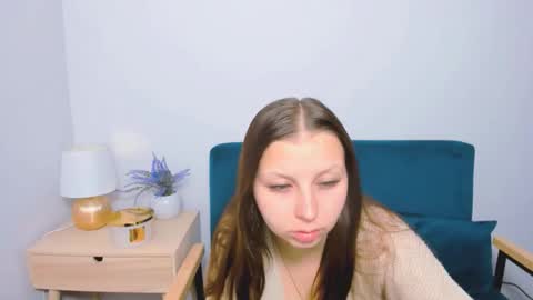 millycute online show from June 3, 2026, 3:28 pm