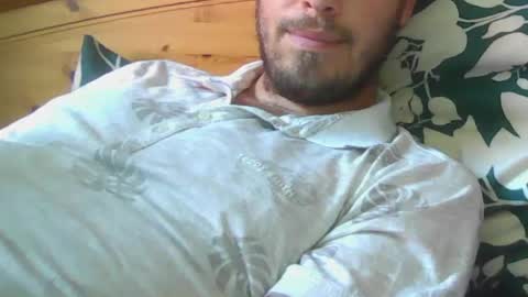 milowww1601 online show from May 27, 2026, 9:28 am