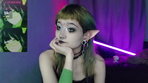 milten_trish online show from May 12, 2026, 9:01 pm