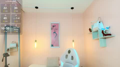 milu_carbajal_x online show from December 13, 2025, 8:14 pm