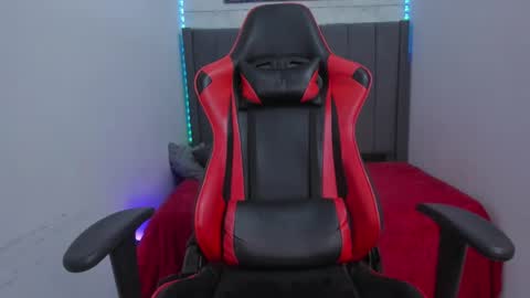 Miluu online show from January 13, 2025, 3:12 am