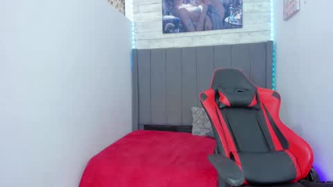 Miluu online show from January 24, 2025, 3:00 am