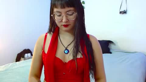 mily_baker online show from December 19, 2024, 5:50 pm