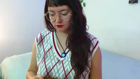 mily_baker online show from March 4, 2025, 7:22 pm