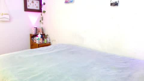 mily_baker online show from May 9, 2026, 6:46 pm