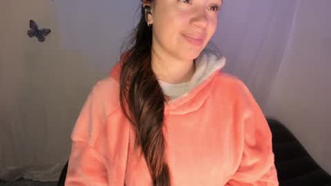 Snapshot of milysauria_ chatting on January 18, 2025, 2:55 pm Mily online show from January 18, 2025, 2:55 pm