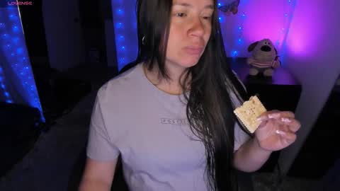 Snapshot of milysauria_ chatting on September 16, 2025, 9:21 am Mily online show from September 16, 2025, 9:21 am