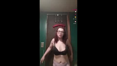 mimi142 online show from April 18, 2026, 4:55 pm