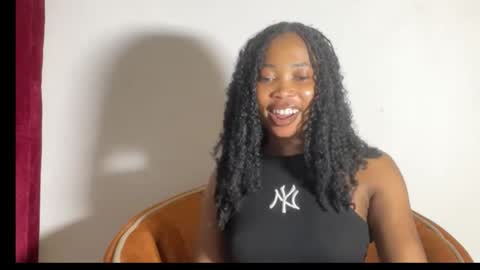 mimi online show from September 15, 2025, 12:49 pm