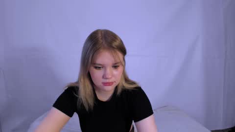 hi Im Mina  online show from February 14, 2025, 4:26 am