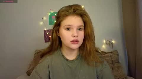 hi Im Mina  online show from March 18, 2026, 2:04 am