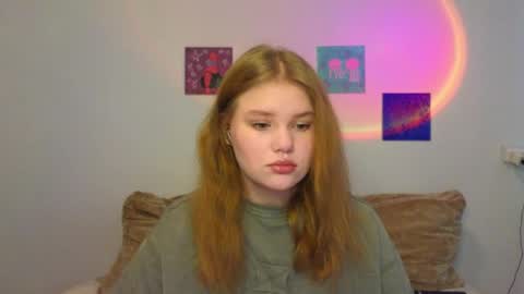 Snapshot of mina27372 chatting on May 6, 2026, 2:08 am hi Im Mina online show from May 6, 2026, 2:08 am