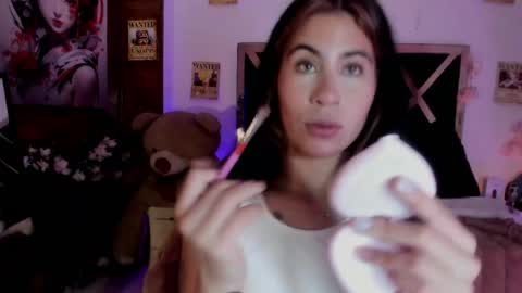 minami_nakamura online show from April 21, 2026, 3:02 am