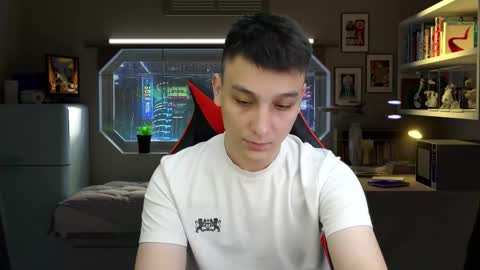 MINATO online show from October 31, 2025, 8:04 am