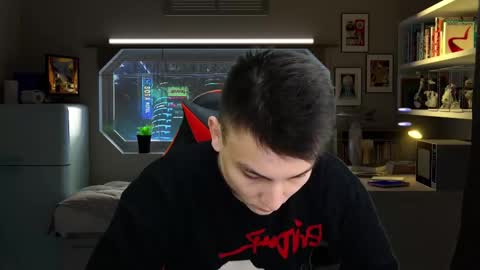 MINATO online show from December 2, 2025, 8:08 am