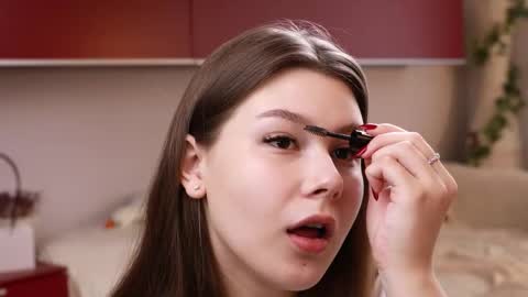 Mindi online show from October 4, 2025, 7:17 am