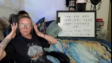 Mindy Mars online show from September 10, 2025, 3:45 pm