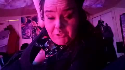 Snapshot of mindyourvib3z chatting on June 5, 2026, 3:46 am mindyourvib3z online show from June 5, 2026, 3:46 am