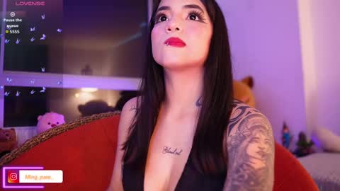 My name is Fer Nice to meet you  give it a thumbs up please its important online show from October 8, 2025, 5:05 am