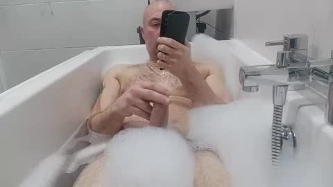 minge68 online show from March 18, 2026, 7:28 pm