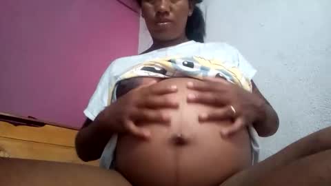 Minie4Tina online show from February 14, 2026, 9:28 am