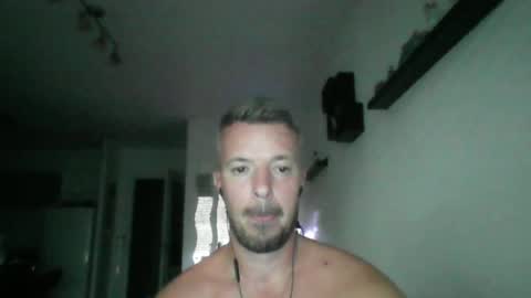 Snapshot of minka28 chatting on June 26, 2026, 5:17 pm minka28 online show from June 26, 2026, 5:17 pm