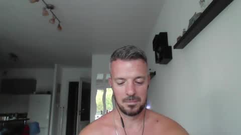 Snapshot of minka28 chatting on July 16, 2026, 5:19 pm minka28 online show from July 16, 2026, 5:19 pm