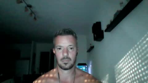Snapshot of minka28 chatting on August 2, 2026, 5:22 pm minka28 online show from August 2, 2026, 5:22 pm