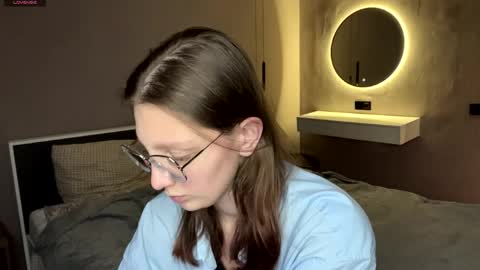 Asti online show from April 18, 2026, 4:11 pm