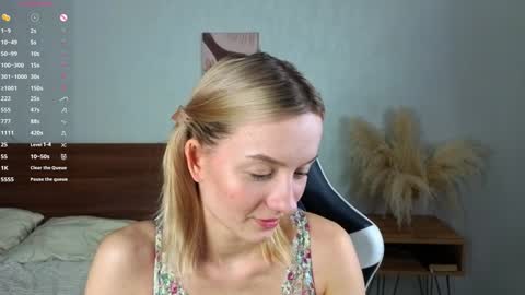 Snapshot of minnietammy chatting on October 10, 2025, 1:04 am Mary is here 3 My favorite patterns 77143222321Try my private online show from October 10, 2025, 1:04 am