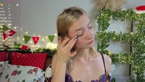 Snapshot of minnietammy chatting on December 4, 2025, 11:13 pm Mary is here 3 My favorite patterns 77143222321Try my private online show from December 4, 2025, 11:13 pm