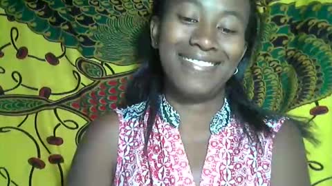 minouch211907 online show from September 29, 2025, 9:52 pm