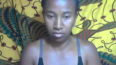 minouch211907 online show from October 17, 2025, 9:01 am