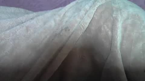 minouch211907 online show from December 3, 2025, 6:28 pm