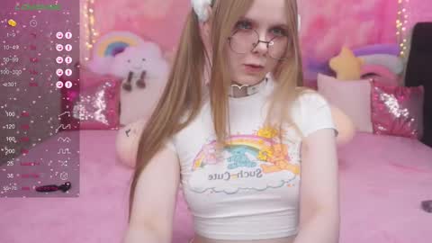 Vikki online show from March 8, 2025, 10:32 am