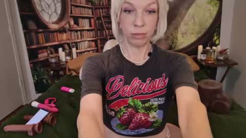Tessa Rae online show from June 25, 2026, 5:50 pm
